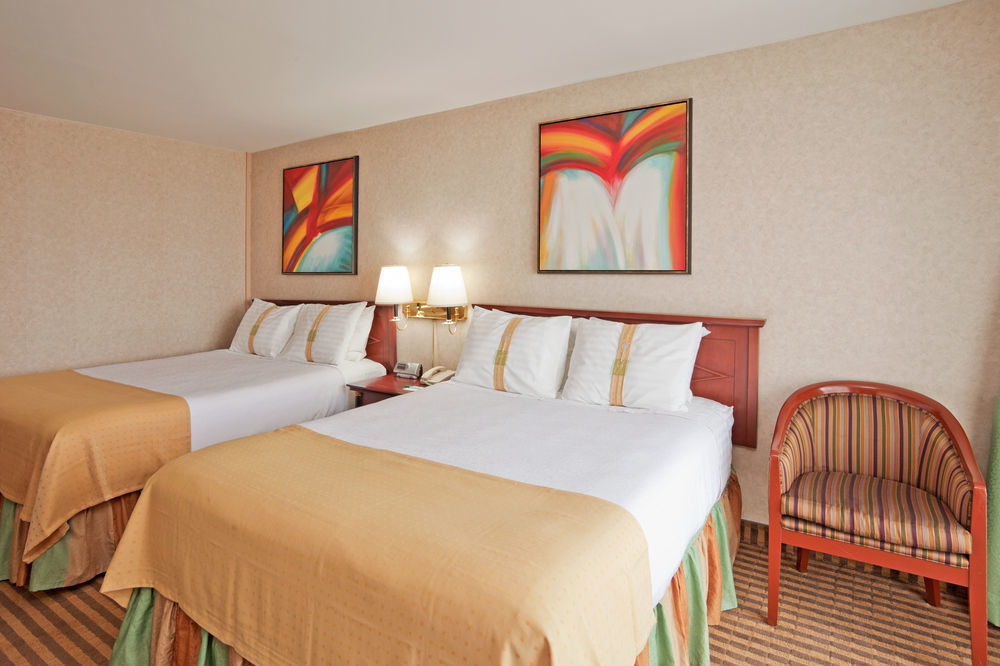 Holiday Inn Niagara Falls-By The Falls By Ihg Exterior photo